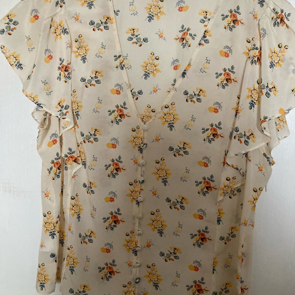 Madewell Cream Tan Flutter Sleeve Ruffled Blouse